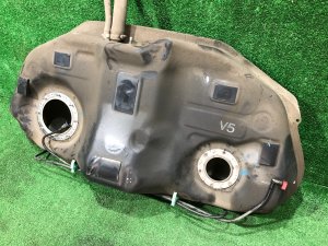 Бензобак SUBARU LEVORG OEM 42012FJ011 VMG VM4 VM 2015 FA20E CVT