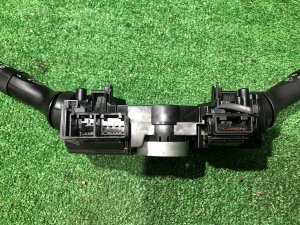 Блок подрулевых переключателей SUBARU LEVORG OEM 83115AJ150, 83114FJ030 VMG VM4 VM 2015 FA20E CVT