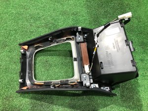 Консоль акпп синяя строчка!!! SUBARU LEVORG OEM 92121VA320, 92121VA322 VMG VM4 VM 2015