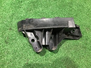 Крепление заднего бампера левое SUBARU LEVORG OEM 57707VA100 VMG VM4 VM 2015 Dark Gray 61K