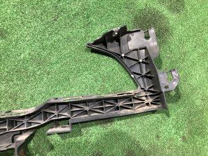 Крепление фары левое SUBARU LEVORG OEM 57707VA010 VMG VM4 VM 2015 Dark Gray 61K