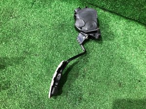 Педали SUBARU LEVORG OEM 36010FJ020 VMG VM4 VM 2015 Dark Gray 61K