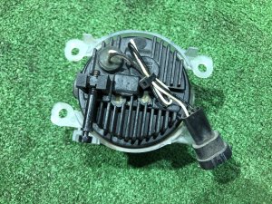Фара противотуманная правая SUBARU LEVORG OEM 84501AJ060 VMG VM4 VM 2015