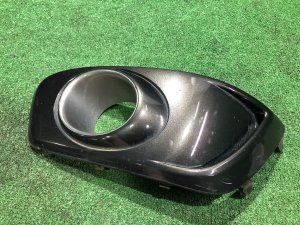 Заглушка туманки левая SUBARU LEGACY OEM 57731AE610 BEE 2002