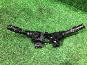 Блок подрулевых переключателей 83114FJ030, 83115AJ150 SUBARU LEVORG
