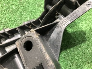 Крепление заднего бампера правое SUBARU LEVORG OEM 57707VA090 VM4 VMG VM 2015 Blue Pearl K3X