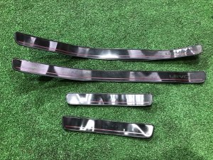 Накладки на пороги 94060VA040VH SUBARU LEVORG