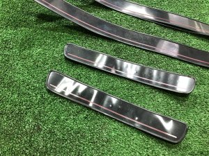 Накладки на пороги SUBARU LEVORG OEM 94060VA040VH VM4 VMG VM 2015 Blue Pearl K3X