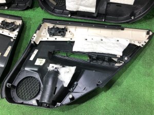 Обшивка дверей SUBARU LEVORG OEM 94212VA102VH, 94212VA801VH, 94222VA102VH, 94222VA112VH VM4 VMG VM 2015 Blue Pearl K3X