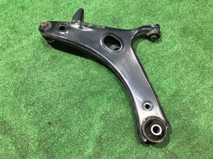 Рычаг передний правый SUBARU LEVORG OEM 20202FJ060, 20202FJ041 VM4 VMG VM 2015 FB16E CVT