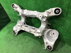 Балка задняя RAND ROVER RANGE ROVER SPORT OEM LR098717, LR119671 2019 PТ204