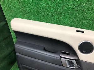 Обшивка дверей RAND ROVER RANGE ROVER SPORT OEM LR105243, LR105244, LR105241, LR105242 2019