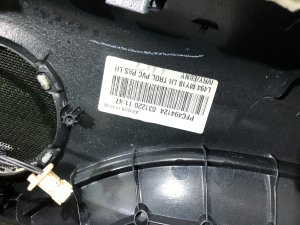 Обшивка дверей RAND ROVER RANGE ROVER SPORT OEM LR105243, LR105244, LR105241, LR105242 2019