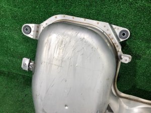 Бензобак LAND ROVER RANGE ROVER SPORT OEM LR117105 2019 PТ204