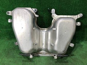 Бензобак LAND ROVER RANGE ROVER SPORT OEM LR117105 2019 PТ204