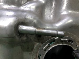 Бензобак LAND ROVER RANGE ROVER SPORT OEM LR117105 2019 PТ204
