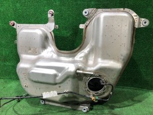 Бензобак LAND ROVER RANGE ROVER SPORT OEM LR117105 2019 PТ204