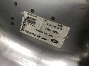 Бензобак LAND ROVER RANGE ROVER SPORT OEM LR117105 2019 PТ204