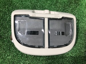Плафон салона центральный SUBARU LEVORG OEM 84641AJ010ME VM4 2016 FB16E CVT