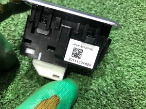 Блок управления стеклоподъемниками LAND ROVER RANGE ROVER SPORT OEM LR123006, LR113043, JPLA-14540-AF 2019 PТ204