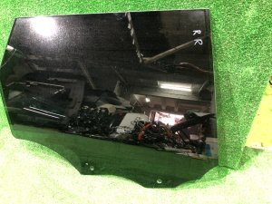 Стекло задней правой двери LAND ROVER RANGE ROVER SPORT