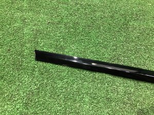 Молдинг бокового стекла левый LAND ROVER RANGE ROVER SPORT OEM LR044118 2019