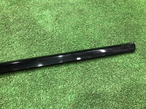 Молдинг бокового стекла правый LAND ROVER RANGE ROVER SPORT OEM LR044116 2019