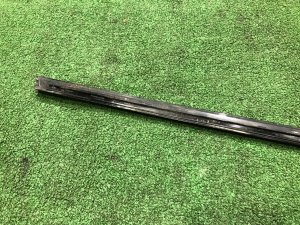 Молдинг бокового стекла правый LAND ROVER RANGE ROVER SPORT OEM LR044116 2019