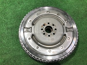 Маховик LAND ROVER RANGE ROVER SPORT OEM LR100991, 4168 050 009, JPLA-6477-BB 2019 PТ204