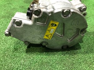 Компрессор кондиционера LAND ROVER RANGE ROVER SPORT OEM LR101272, JPLA-19D662-AC 2019 PТ204
