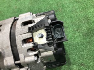 Генератор LAND ROVER RANGE ROVER SPORT OEM LR101810, JPLA-11A213-AC 2019 PТ204