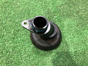 Горловина маслозаливная LAND ROVER RANGE ROVER SPORT OEM LR091797, LR091798, H4P3-6763-AB 2019 PТ204