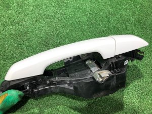 Ручка двери задняя левая LAND ROVER RANGE ROVER SPORT OEM LR112353, DK62-224A00 2019