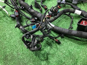 Коса двигателя LAND ROVER RANGE ROVER SPORT OEM LR106373, H4P3-12A690, LR1Z 054127 2019 PТ204