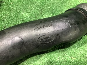 Патрубок интеркулера LAND ROVER RANGE ROVER SPORT OEM LR100460, JPLA 6N650 2019
