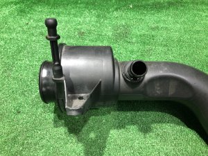 Патрубок воздушного фильтра LAND ROVER RANGE ROVER SPORT OEM LR126200 2019