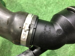 Патрубок радиатора LAND ROVER RANGE ROVER SPORT OEM JPLA-18K618-AB 2019