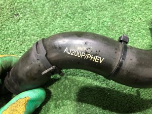 Патрубок радиатора LAND ROVER RANGE ROVER SPORT OEM JPLA-18K618-AB 2019