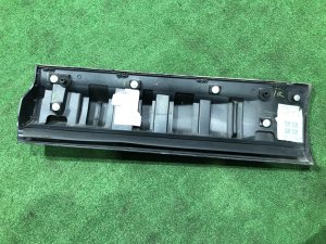 Фендер двери задний правый LAND ROVER RANGE ROVER SPORT OEM LR077405, LR044134, DK62-274A48-B 2019
