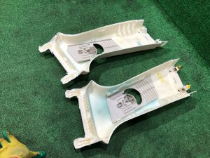 Обшивка средних стоек LAND ROVER RANGE ROVER SPORT OEM LR056900, LR080427, LR080429, DK62-24397-B 2019