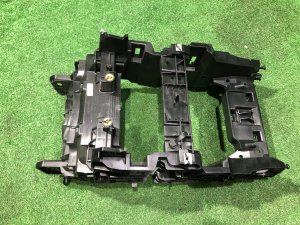 Кронштейн центральной консоли LAND ROVER RANGE ROVER SPORT OEM LR117607, JK62-67456-A, 2019