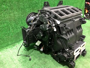 Печка LAND ROVER RANGE ROVER SPORT OEM LR082155 2019 PТ204