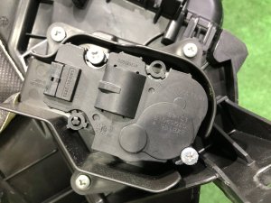 Вентилятор печки LAND ROVER RANGE ROVER SPORT OEM LR082159 2019 PТ204