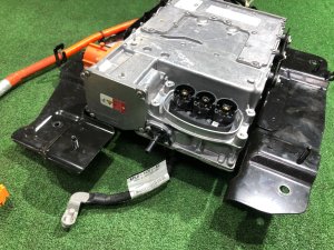 Инвертор LAND ROVER RANGE ROVER SPORT OEM LR101846, JPLA-75522-AH 2019 PТ204