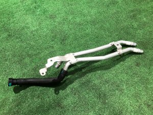 Трубки системы охлаждения LAND ROVER RANGE ROVER SPORT OEM LR100960, JPLA-8D252-AC 2019