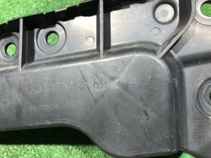 Крепление заднего бампера левое LAND ROVER RANGE ROVER SPORT OEM KK62-17A882-AC, LR128160 2019