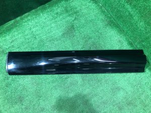 Фендер двери передней левой LR054828 LAND ROVER RANGE ROVER SPORT