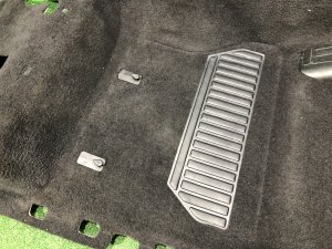 Ковер салона передний правый LAND ROVER RANGE ROVER SPORT OEM JK62-13000 2019