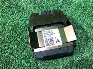 Датчик дождя LAND ROVER RANGE ROVER SPORT OEM LR137198, CPLA-17D547-AP 2019 PТ204