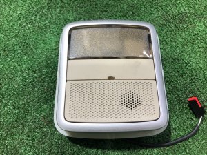 Плафон салона правый LAND ROVER RANGE ROVER SPORT OEM LR048711 2019